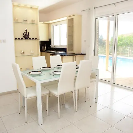 Villa Sea View 3 Bedroom In Central *