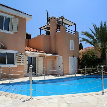 Sea View 3 Bedroom In Central *