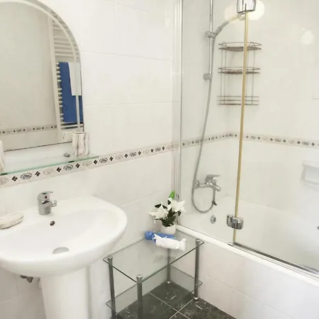 Villa Sea View 3 Bedroom In Central *