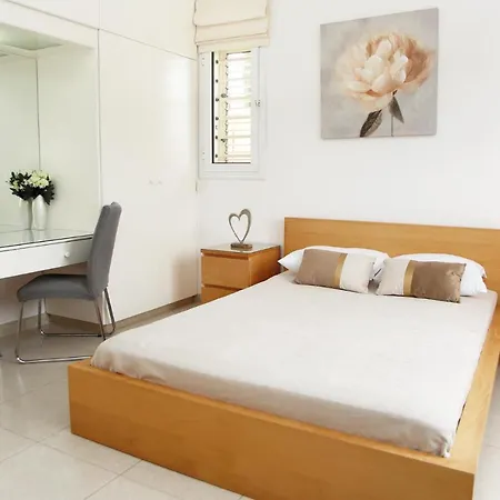 Villa Sea View 3 Bedroom In Central Tala